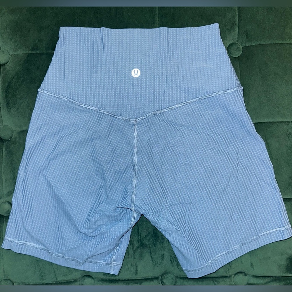Lululemon 6” Align Shorts